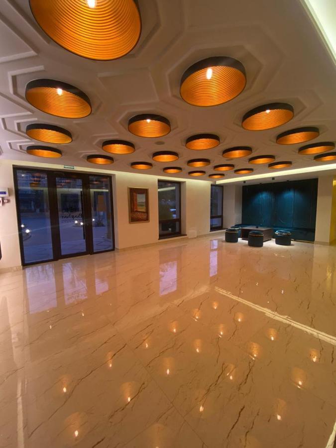 Barhat Hotel & Spa タラズ エクステリア 写真