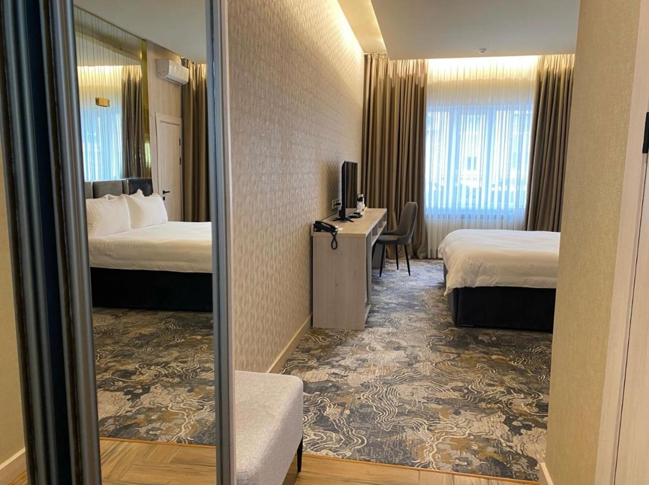 Barhat Hotel & Spa タラズ エクステリア 写真